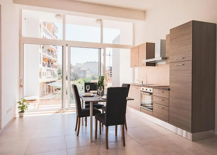 Unique 2bdr Near Sea And Pool In Center! Apartament Sliema