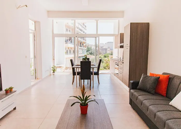 Unique 2bdr Near Sea And Pool In Center! Apartamento